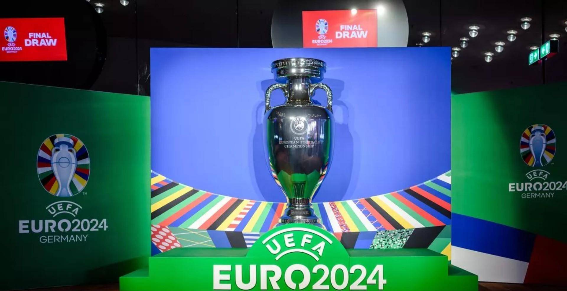 欧洲杯2024纪念品(2024欧洲杯主办城市)，欧洲杯盛宴即将上演，揭秘2024年欧洲杯主办城市与独特纪念品  第2张